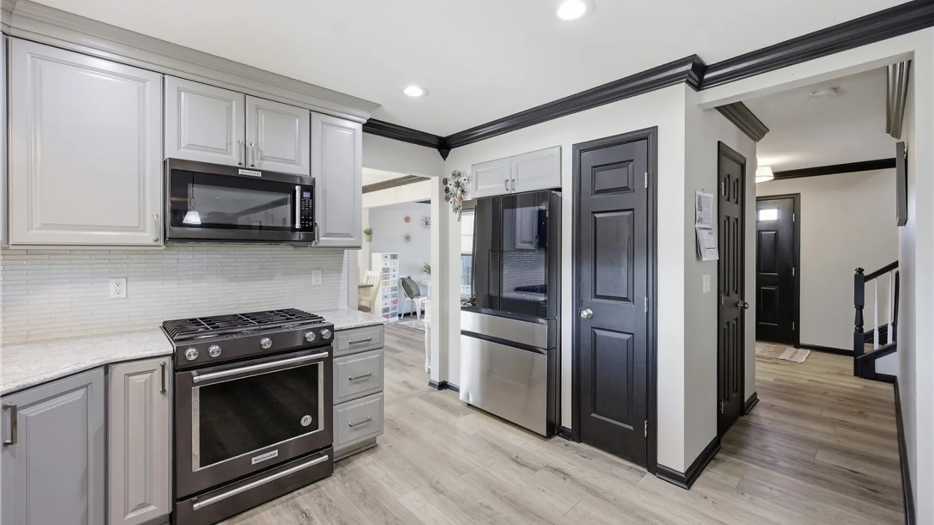 Property at 64 Park Lane, Grand Island, NY 14072 13