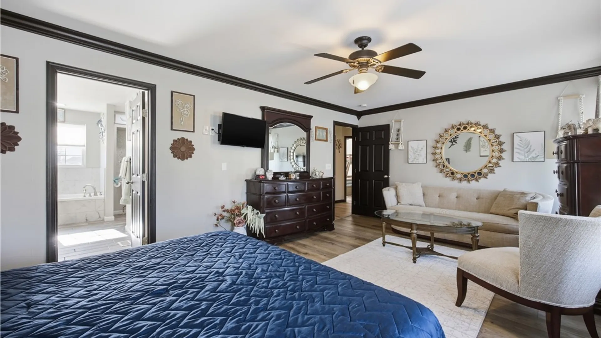 Property at 64 Park Lane, Grand Island, NY 14072 20