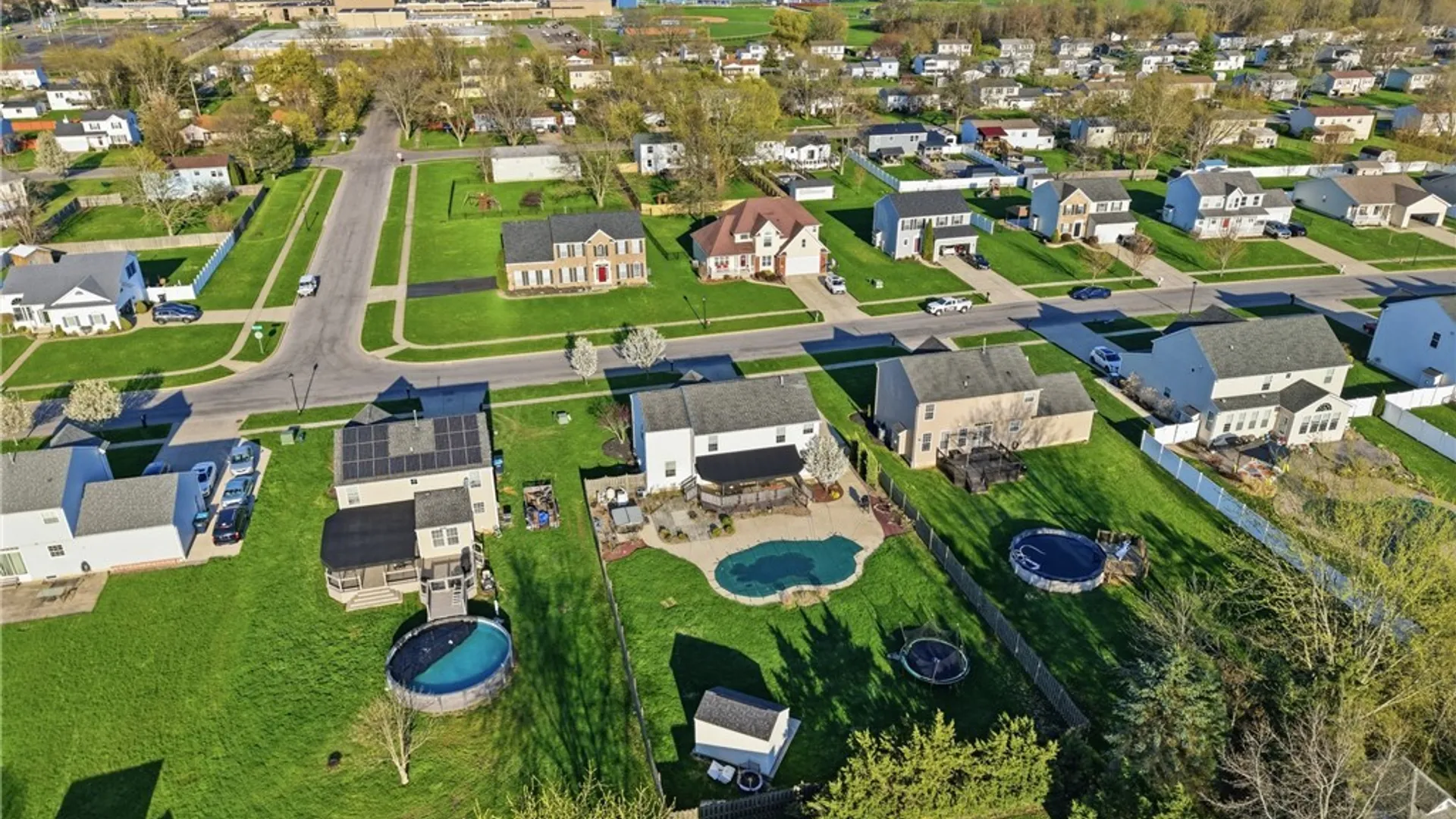 Property at 64 Park Lane, Grand Island, NY 14072 43