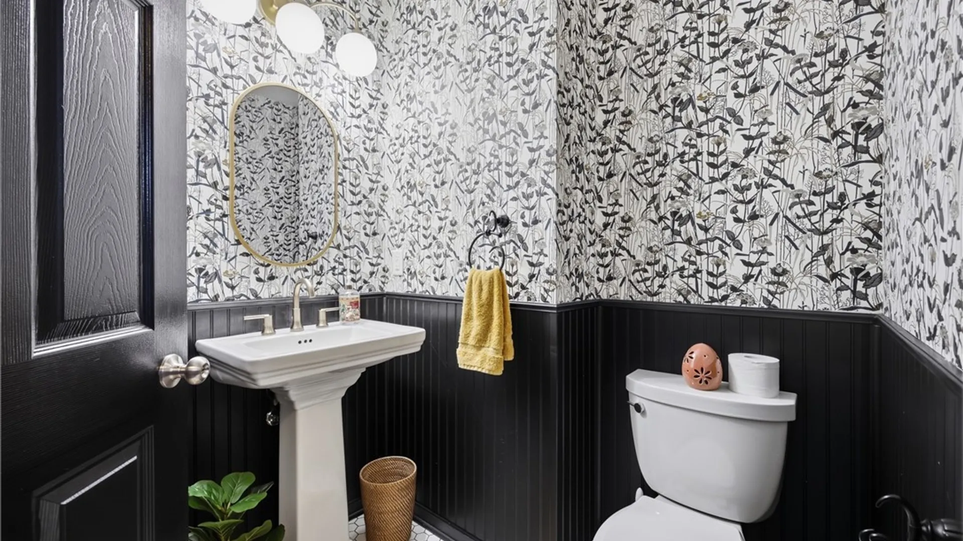 Property at 64 Park Lane, Grand Island, NY 14072 6