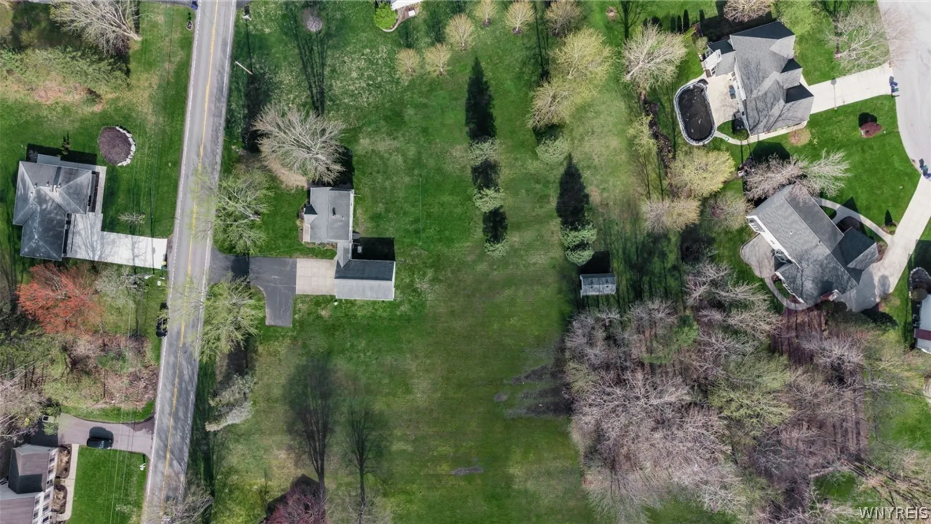 Property at 8310 Stahley Road, Clarence, NY 14051 4