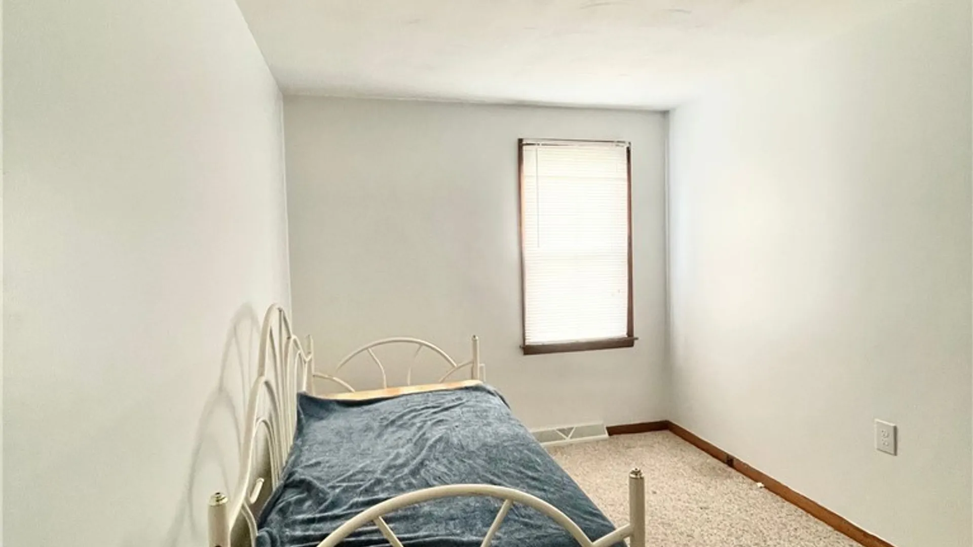 Property at 121 Palmer Street, Auburn, NY 13021 10