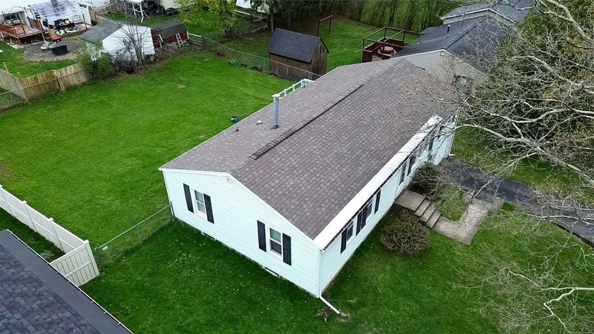 Property at 121 Palmer Street, Auburn, NY 13021 4