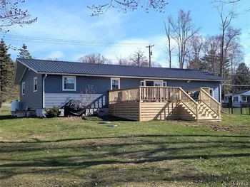 Property at 1528 State Route 49, Vienna, NY 13042