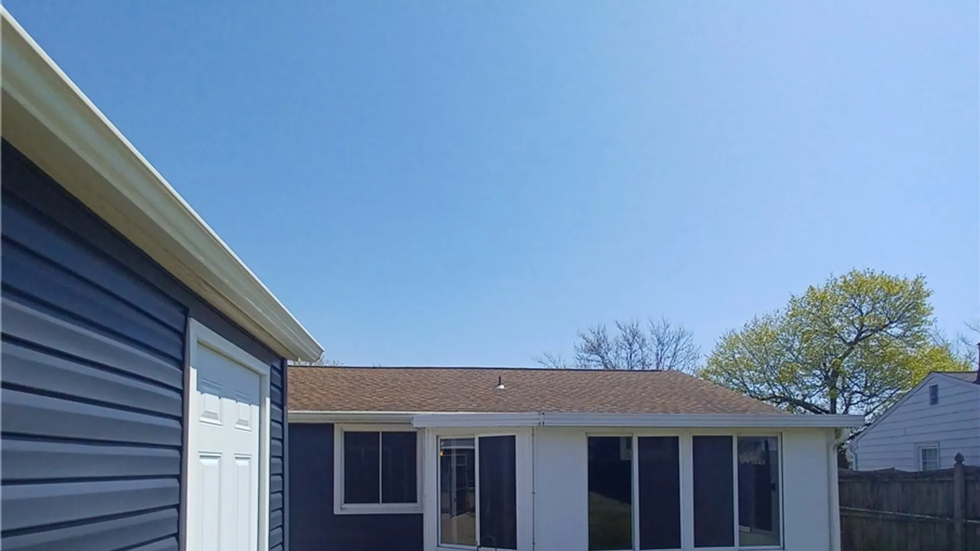 Property at 42 Glendale Lane, Cheektowaga, NY 14225 43