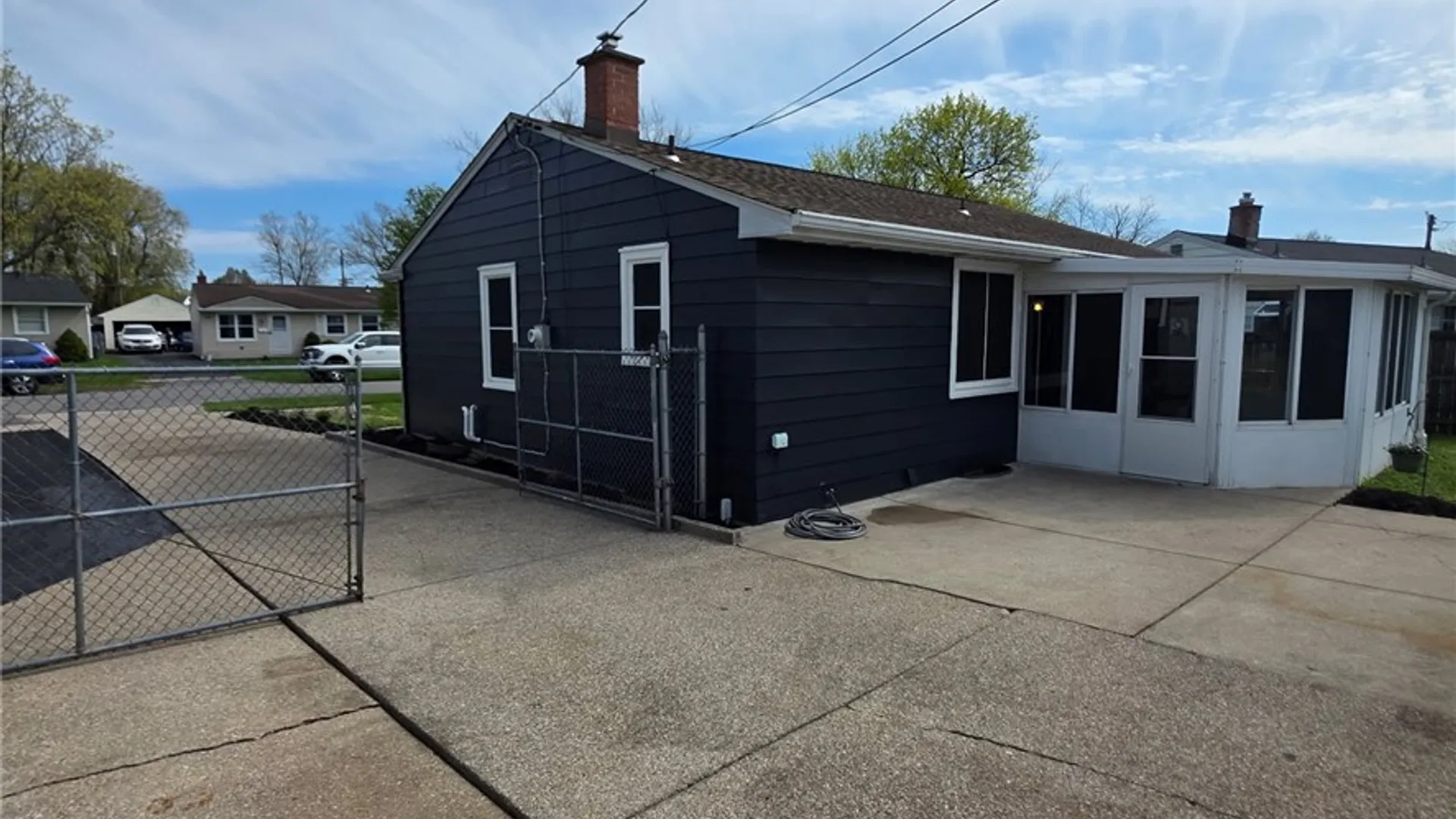 Property at 42 Glendale Lane, Cheektowaga, NY 14225 44