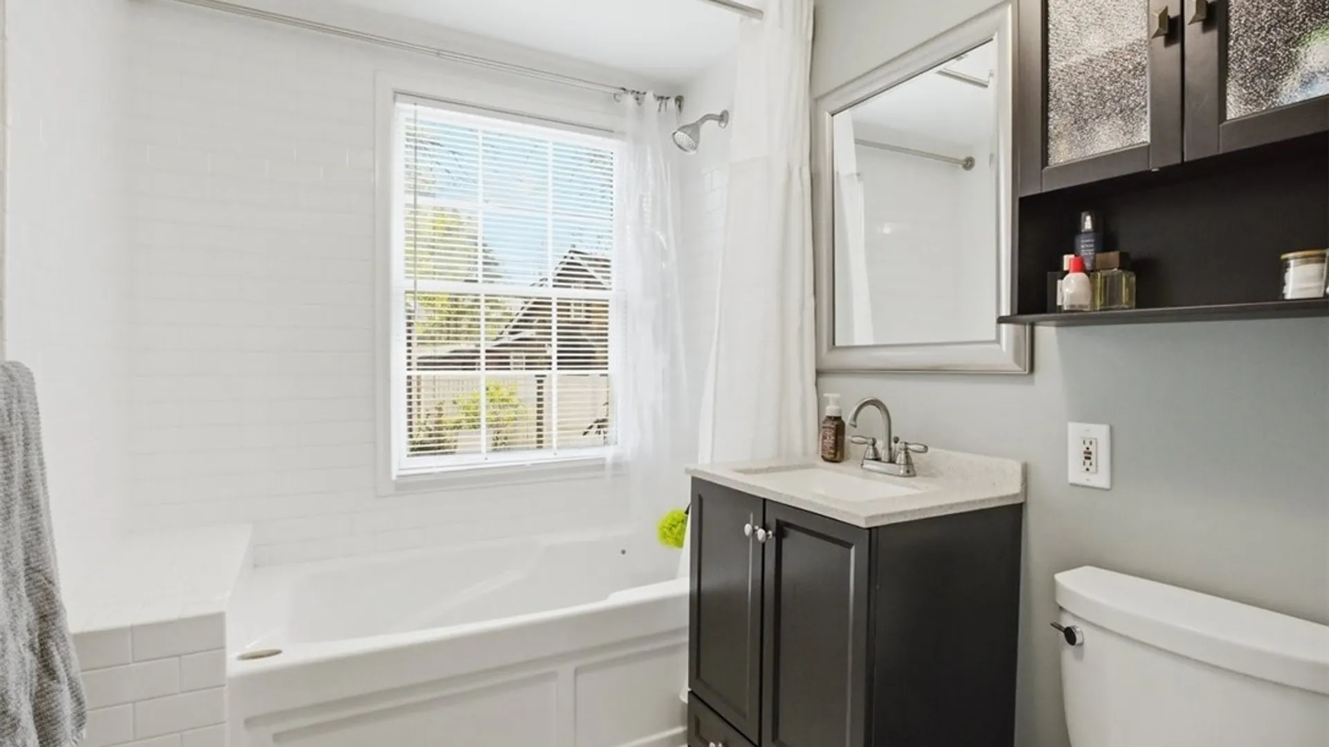 Property at 1845 Dodge Road, Amherst, NY 14051 42