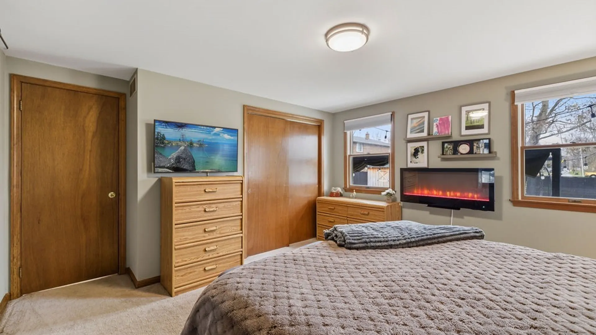 Property at 309 Oakdale Drive, North Tonawanda, NY 14120 14