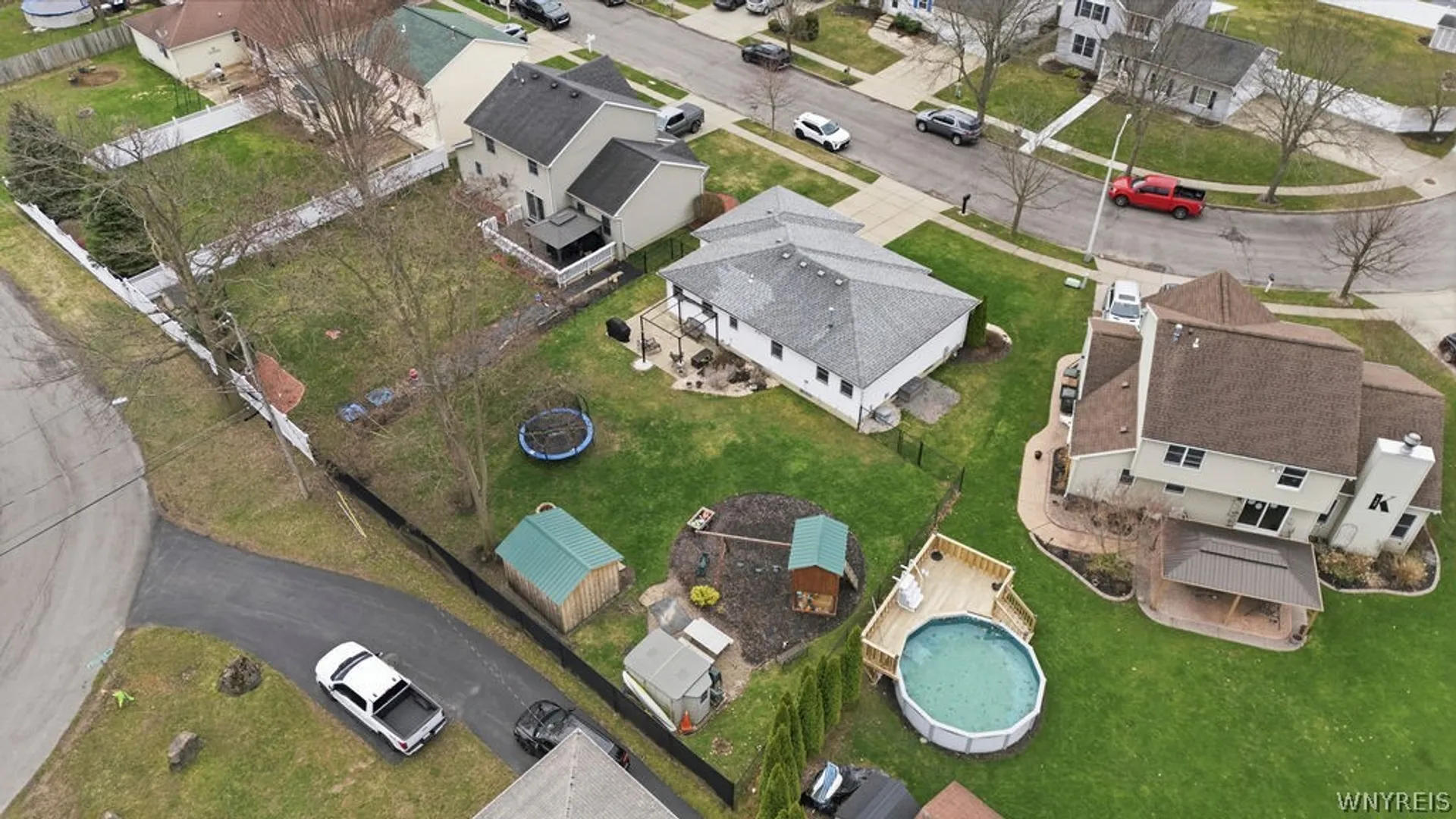 Property at 309 Oakdale Drive, North Tonawanda, NY 14120 41