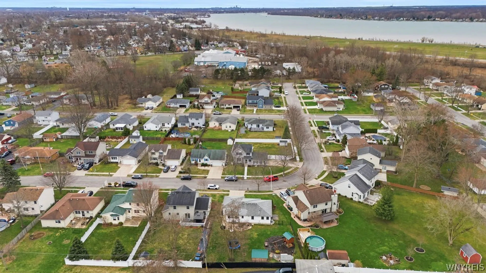 Property at 309 Oakdale Drive, North Tonawanda, NY 14120 45