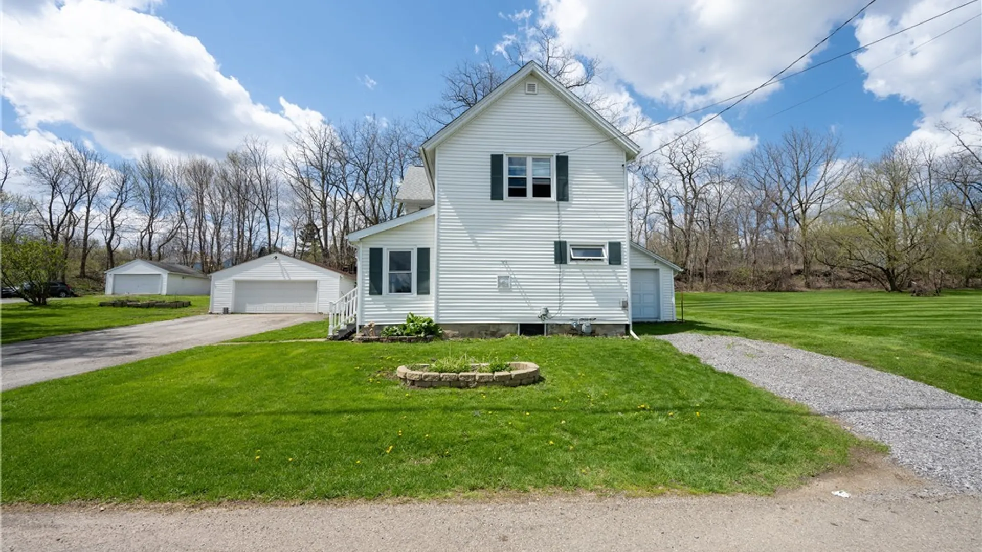 Property at 17 Brad Street, Warsaw, NY 14569 3