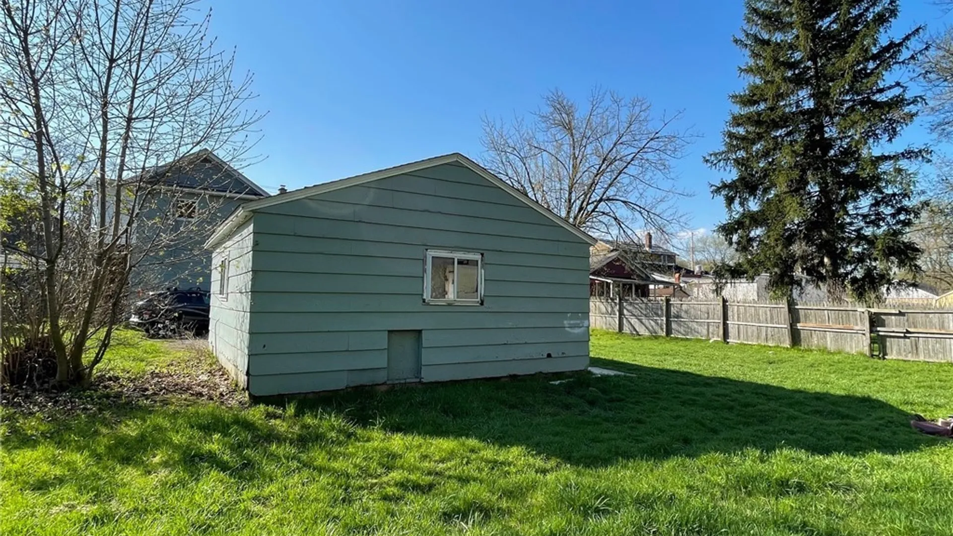 Property at 247 Clinton Street, Lockport City, NY 14094 5