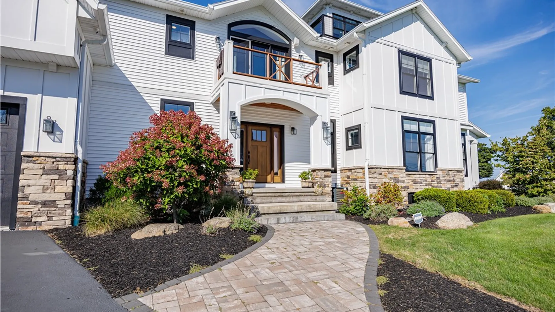 Property at 151 Ferguson Drive, Parma, NY 14468 9