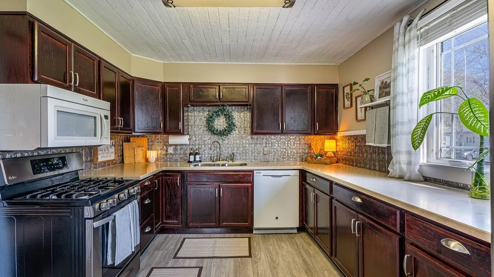 Property at 15 Felton Street, North Tonawanda, NY 14120 11