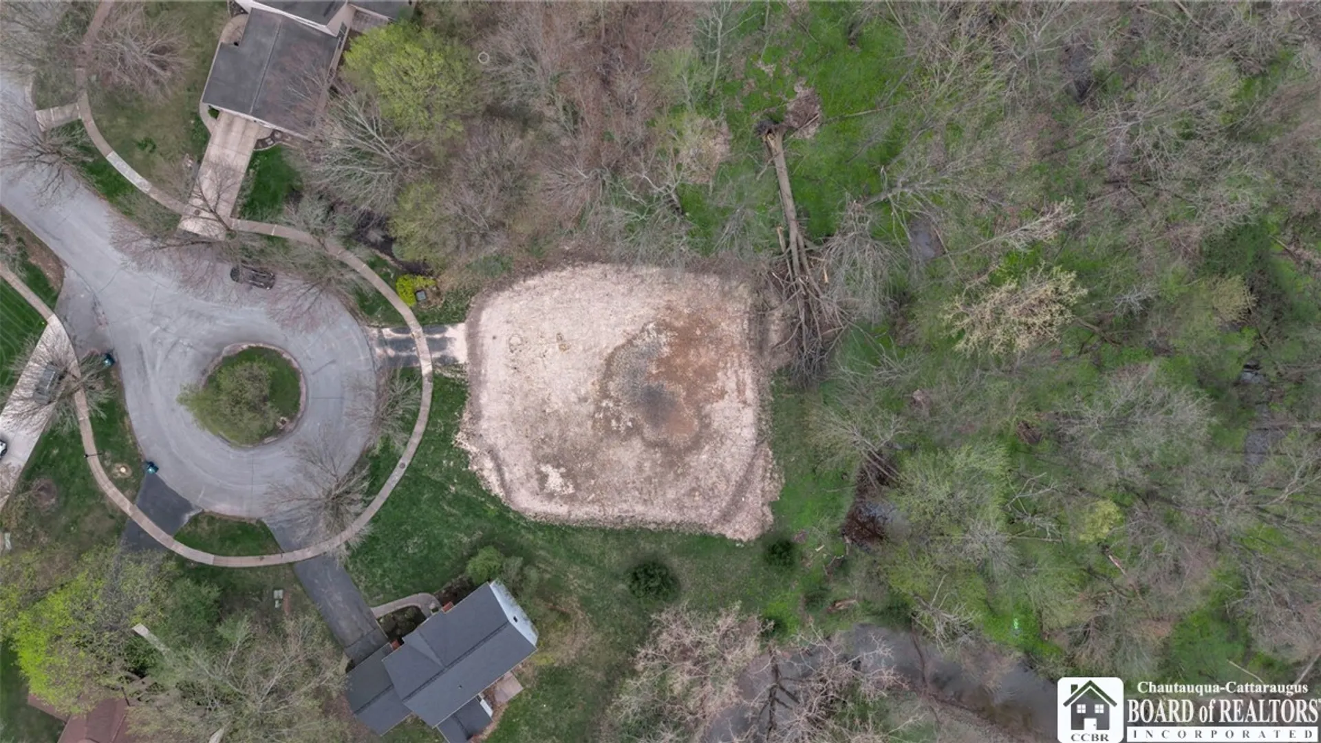 Property at 36 White Pine Court, Amherst, NY 14051 3