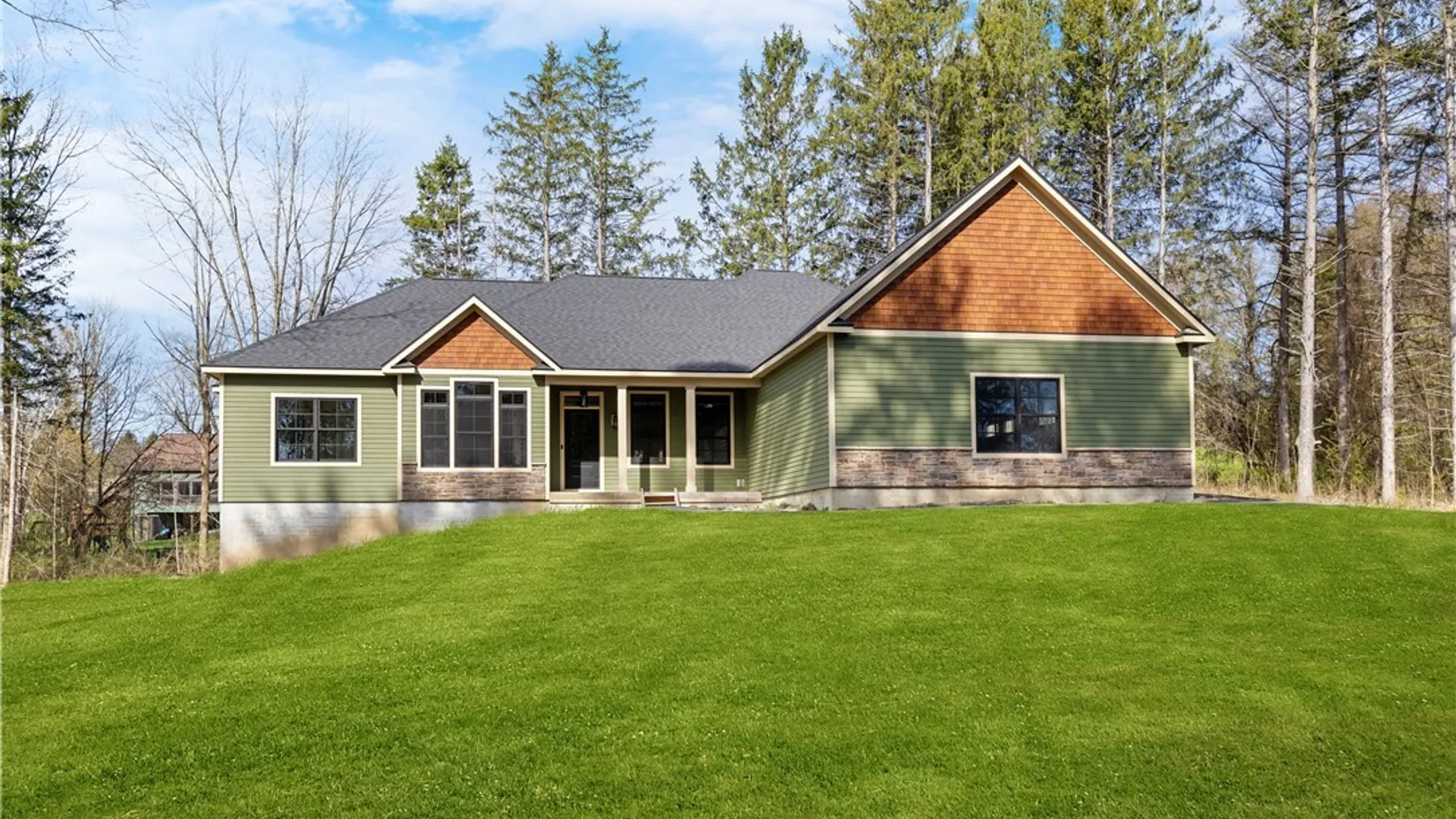 Property at 4326 Chickadee Cir, Onondaga, NY 13215 2