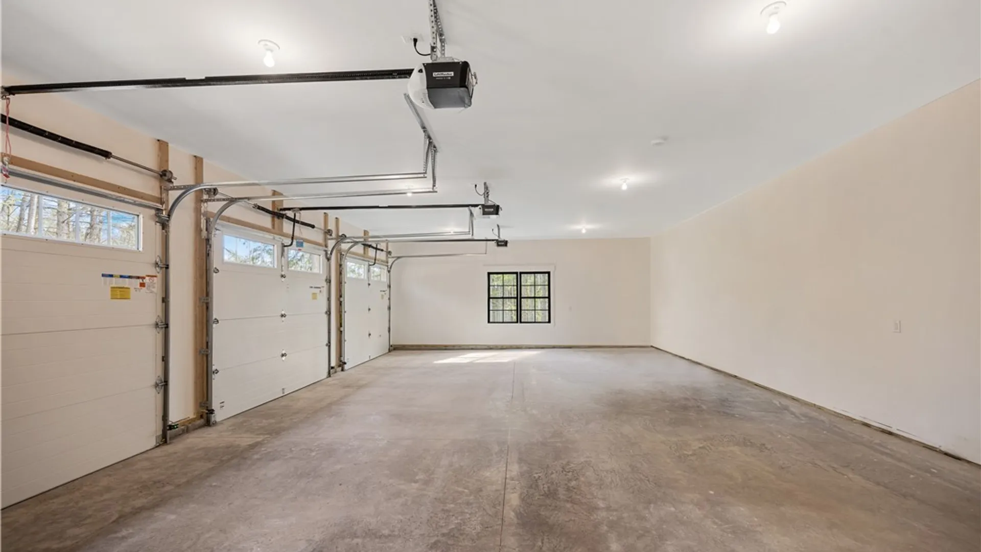 Property at 4326 Chickadee Cir, Onondaga, NY 13215 40