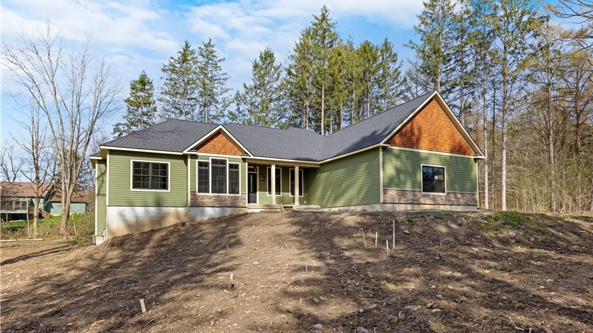 Property at 4326 Chickadee Cir, Onondaga, NY 13215 5