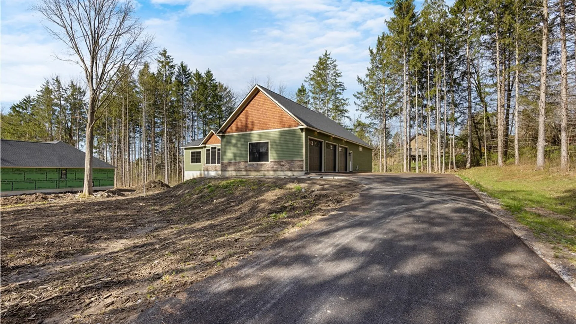 Property at 4326 Chickadee Cir, Onondaga, NY 13215 9