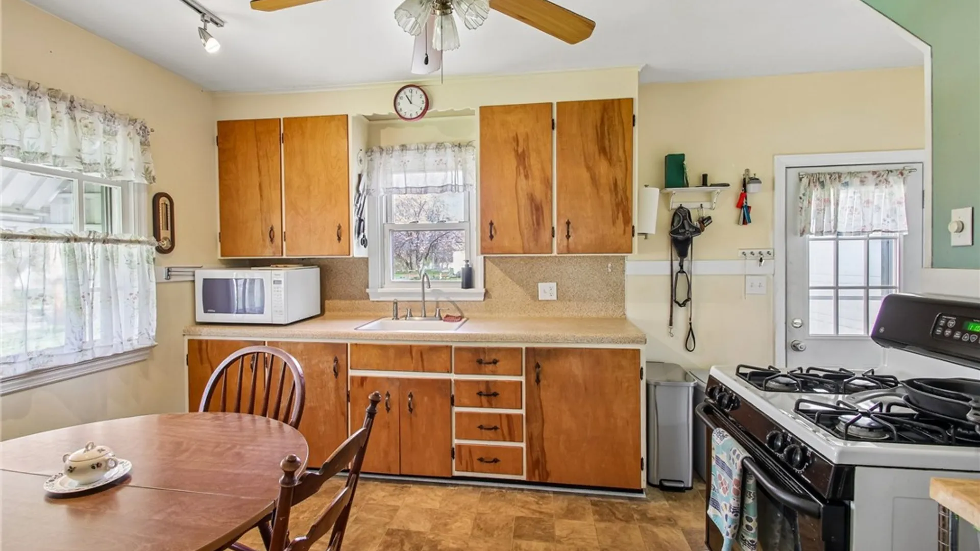 Property at 146 Prospect Street, Ogden, NY 14559 6