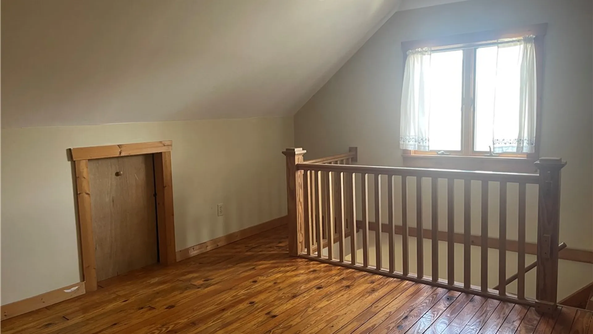 Property at 241 Westwood Road, Lancaster, NY 14086 20