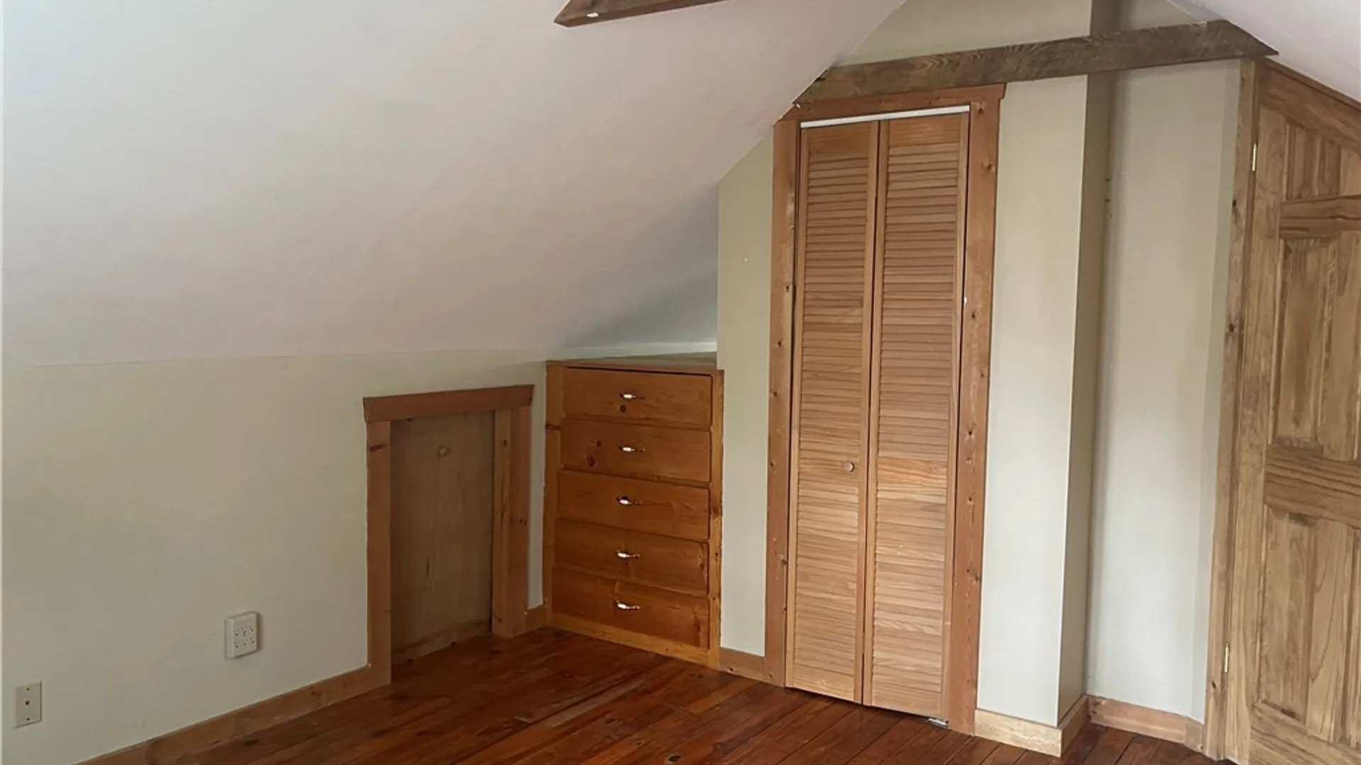 Property at 241 Westwood Road, Lancaster, NY 14086 23