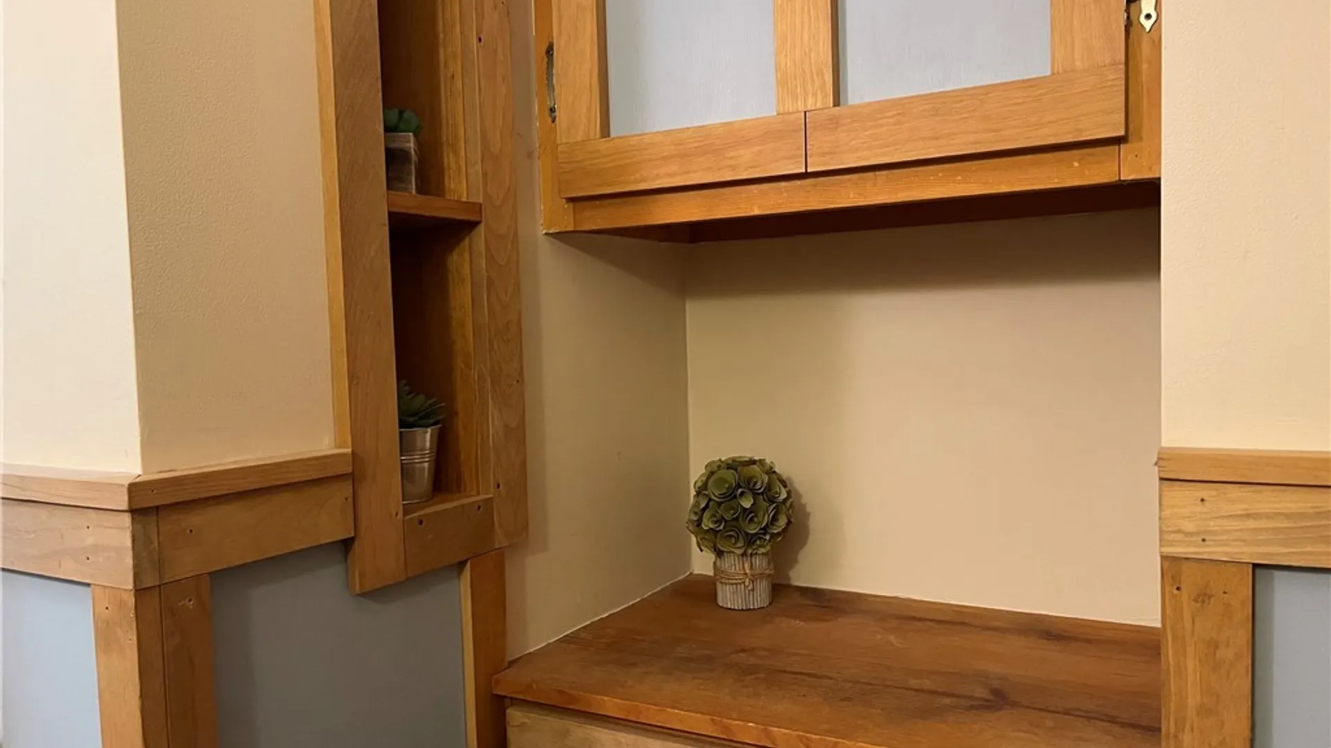 Property at 241 Westwood Road, Lancaster, NY 14086 26