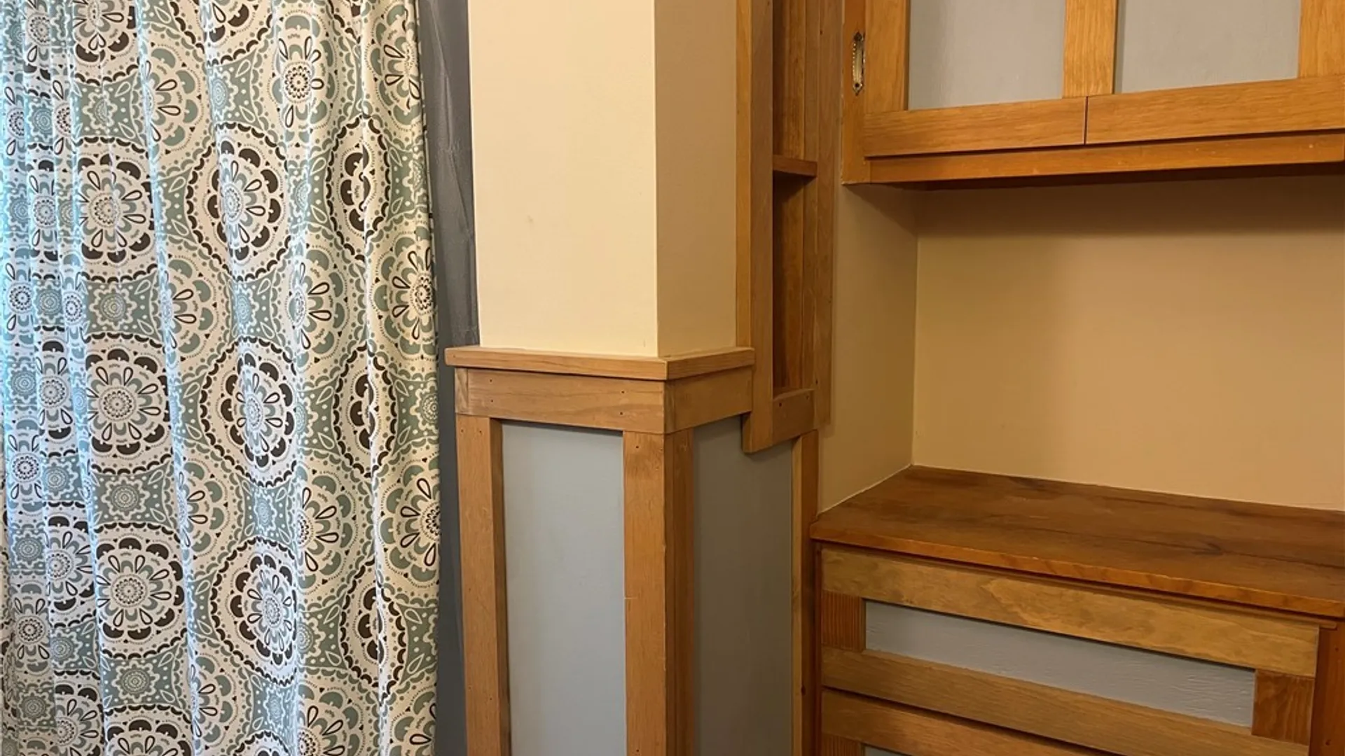 Property at 241 Westwood Road, Lancaster, NY 14086 27