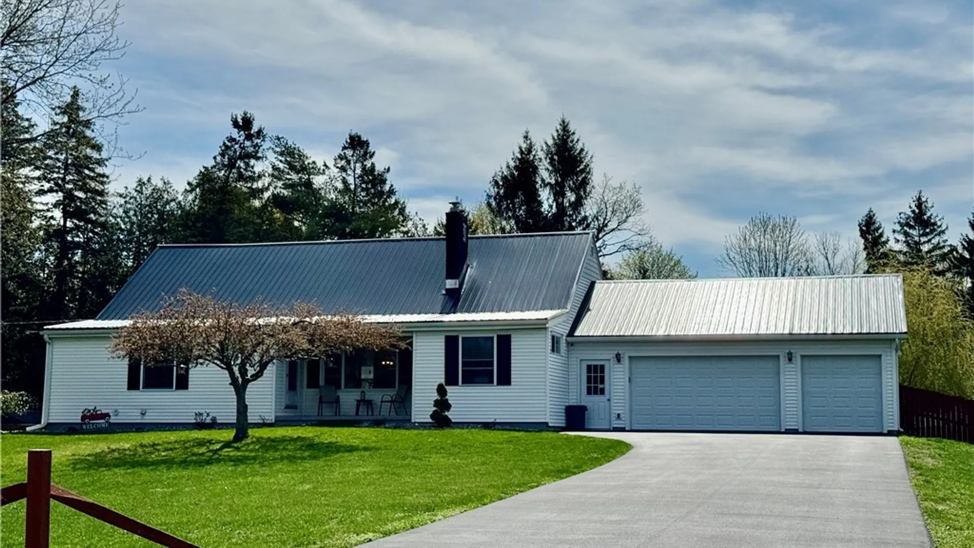 Property at 87 Clinton Street, New Hartford, NY 13417 2