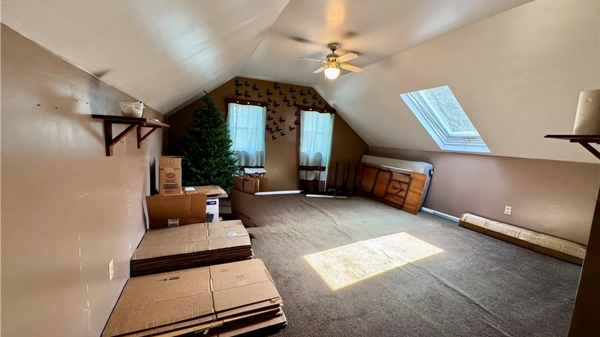 Property at 87 Clinton Street, New Hartford, NY 13417 25