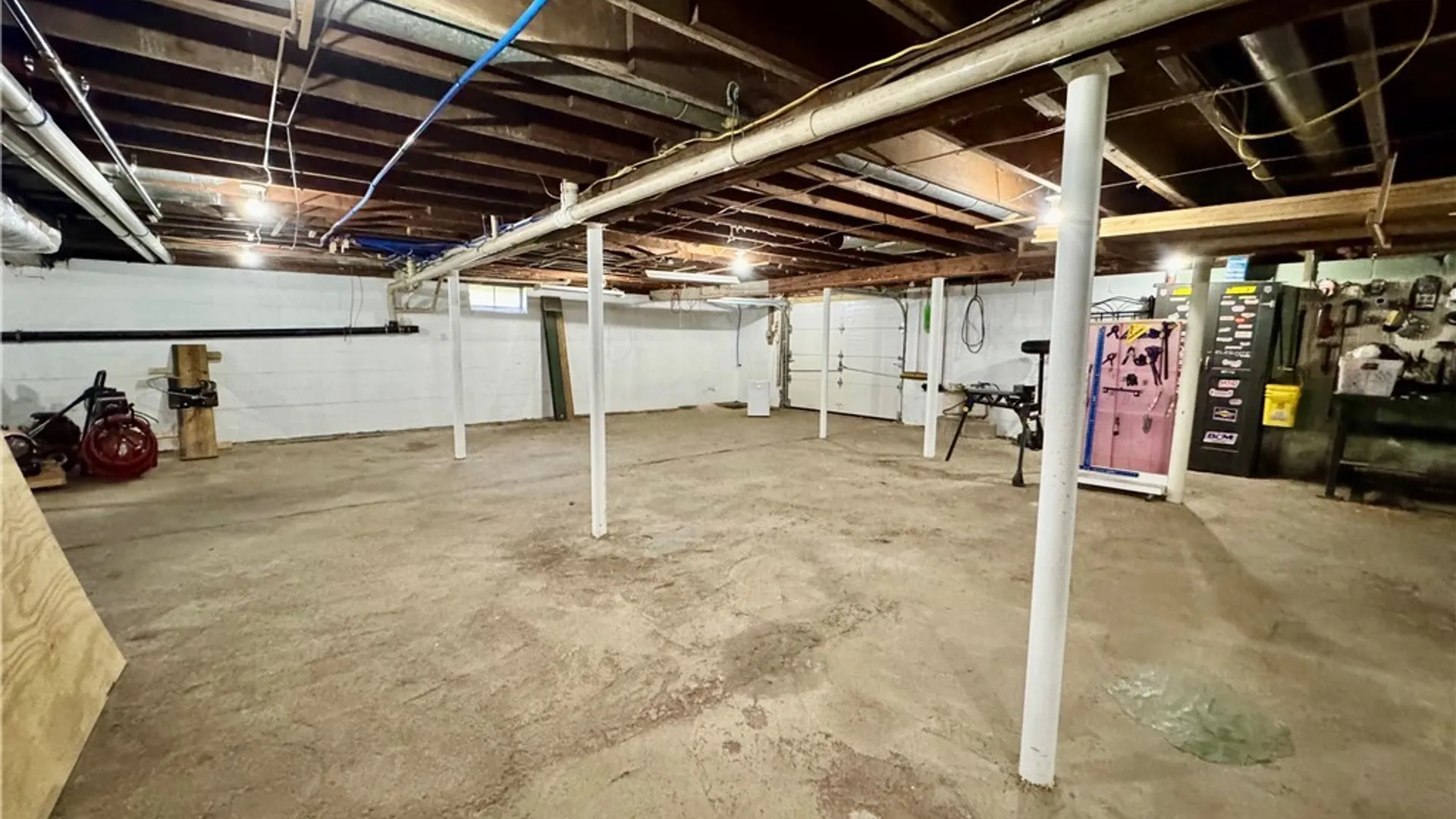 Property at 87 Clinton Street, New Hartford, NY 13417 30