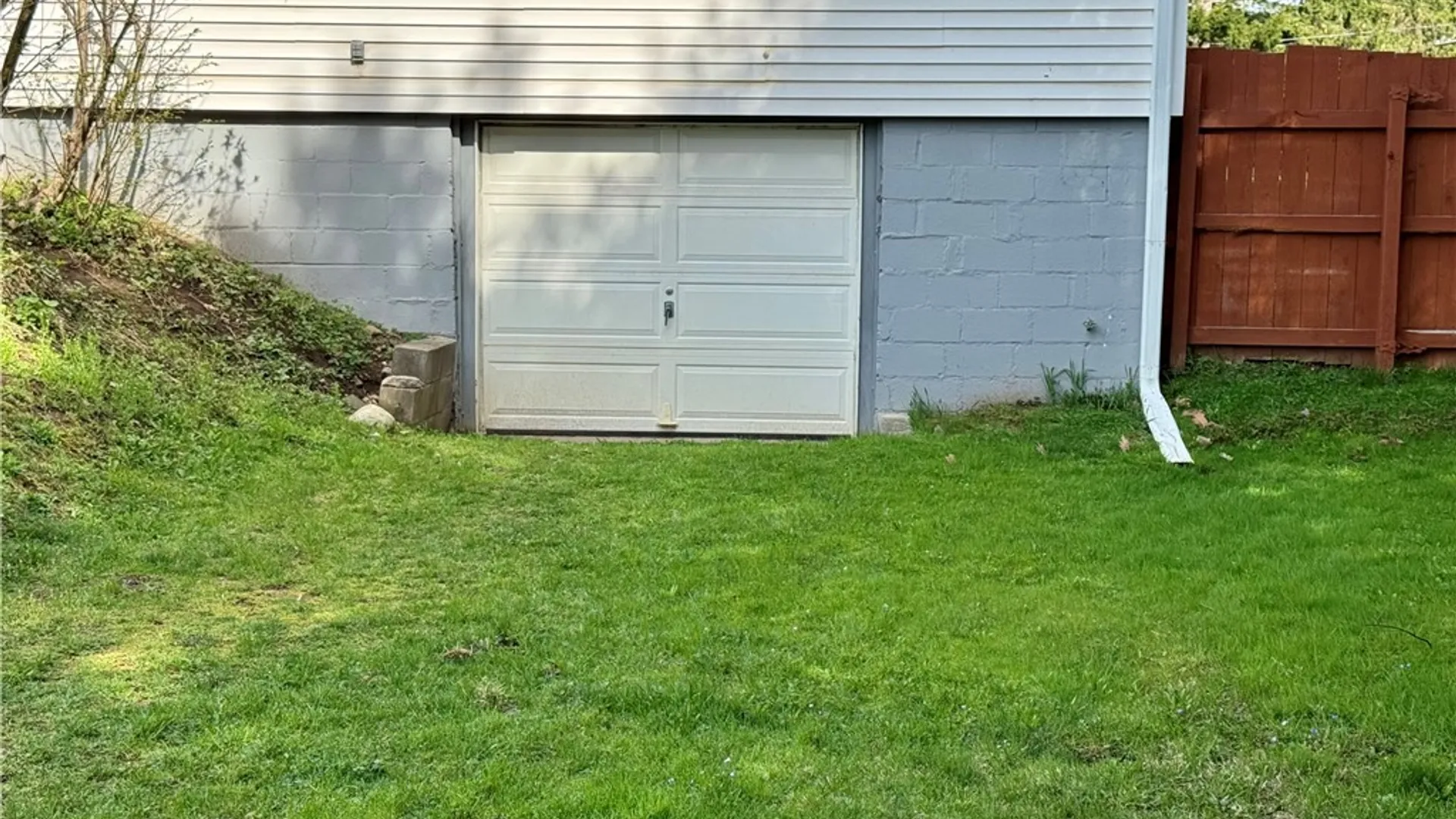 Property at 87 Clinton Street, New Hartford, NY 13417 35