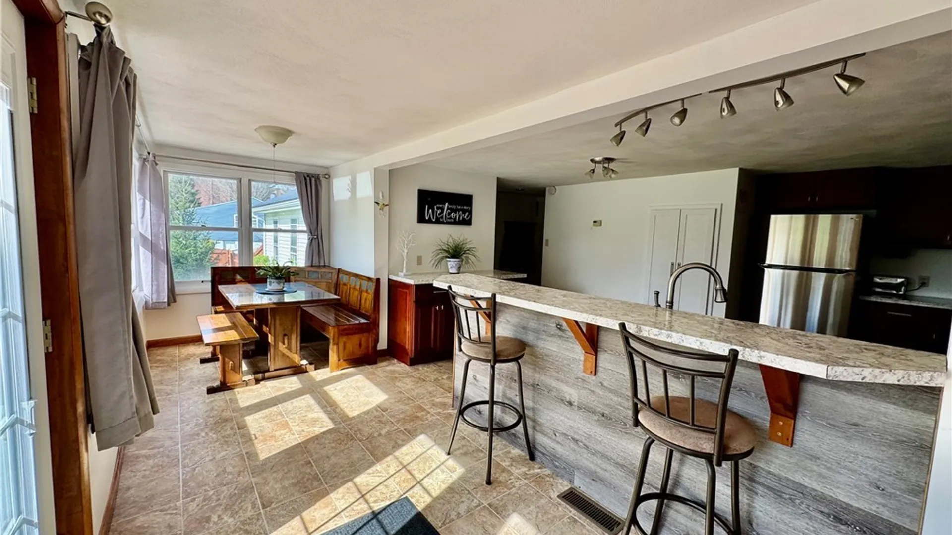 Property at 87 Clinton Street, New Hartford, NY 13417 7