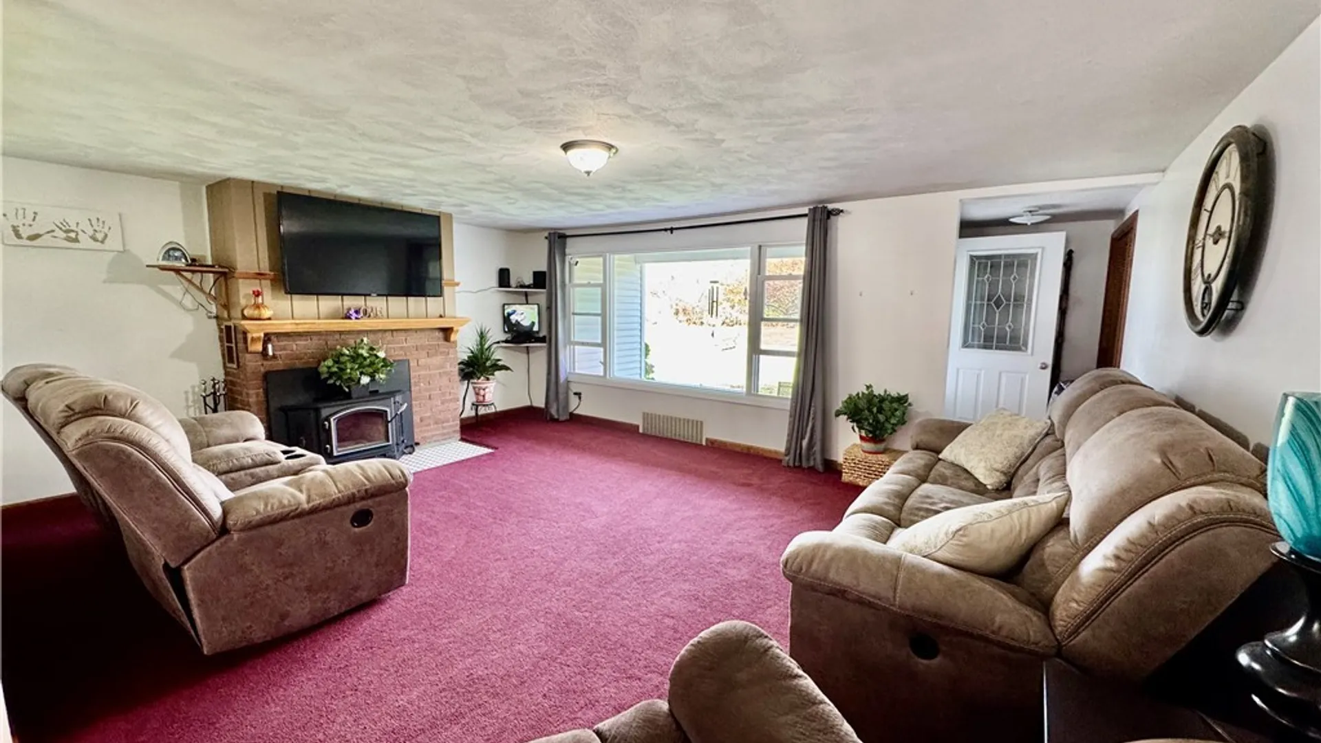 Property at 87 Clinton Street, New Hartford, NY 13417 9