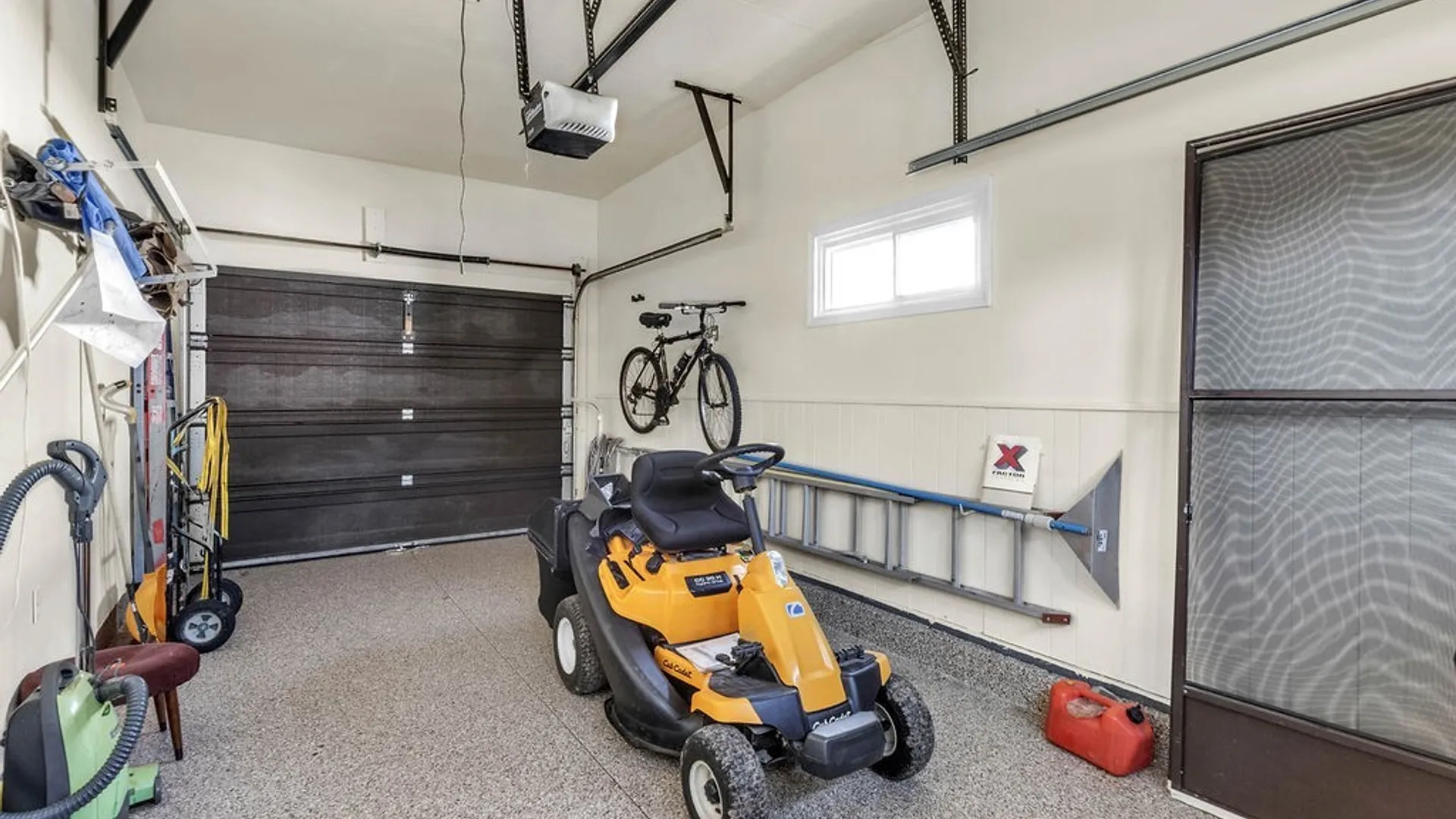 Property at 58 Dauer Drive, West Seneca, NY 14224 40