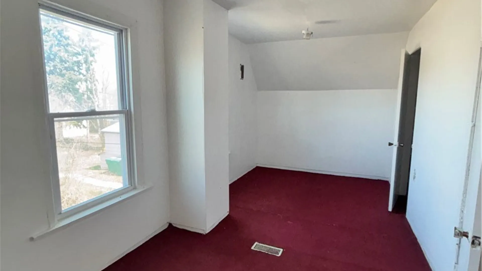 Property at 1808 Whitney Avenue, Niagara Falls, NY 14301 11
