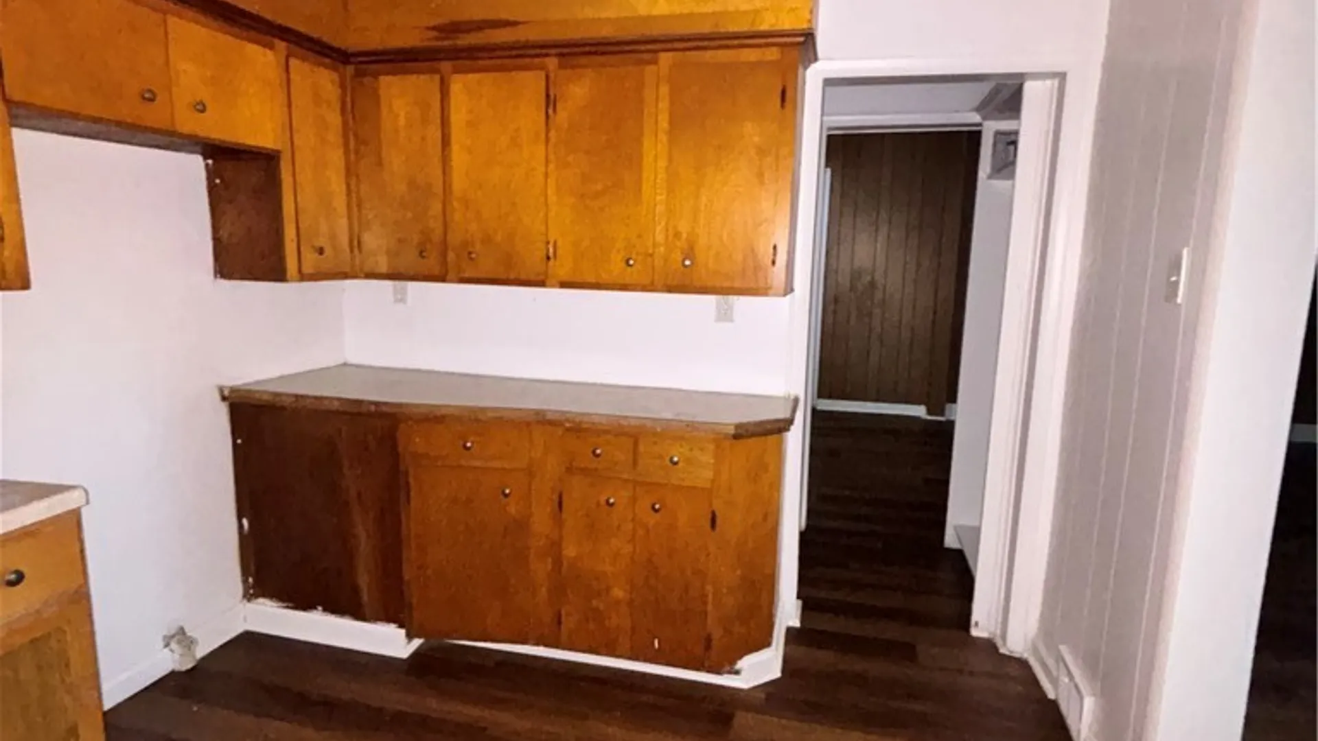 Property at 1808 Whitney Avenue, Niagara Falls, NY 14301 13