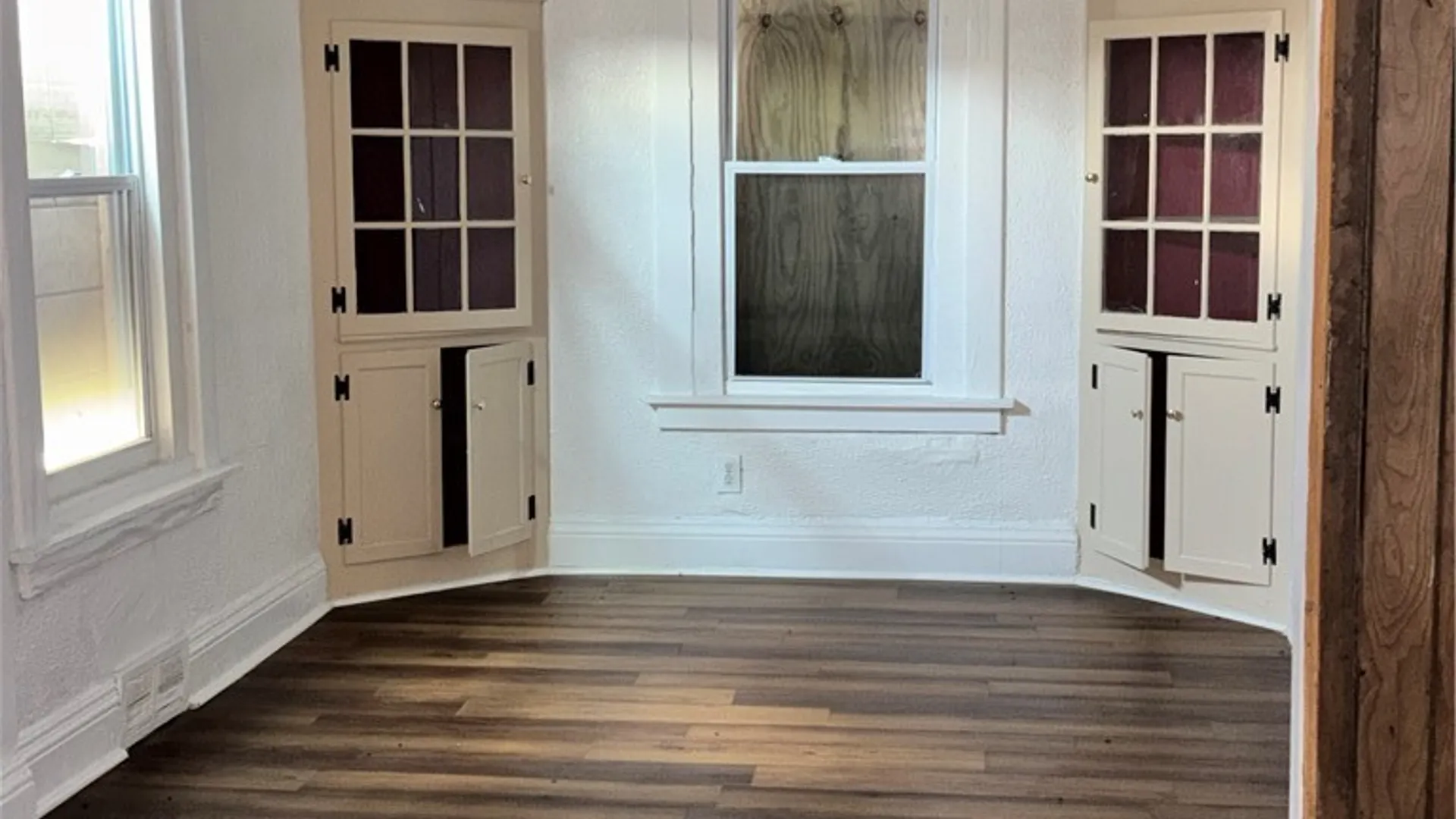 Property at 1808 Whitney Avenue, Niagara Falls, NY 14301 3