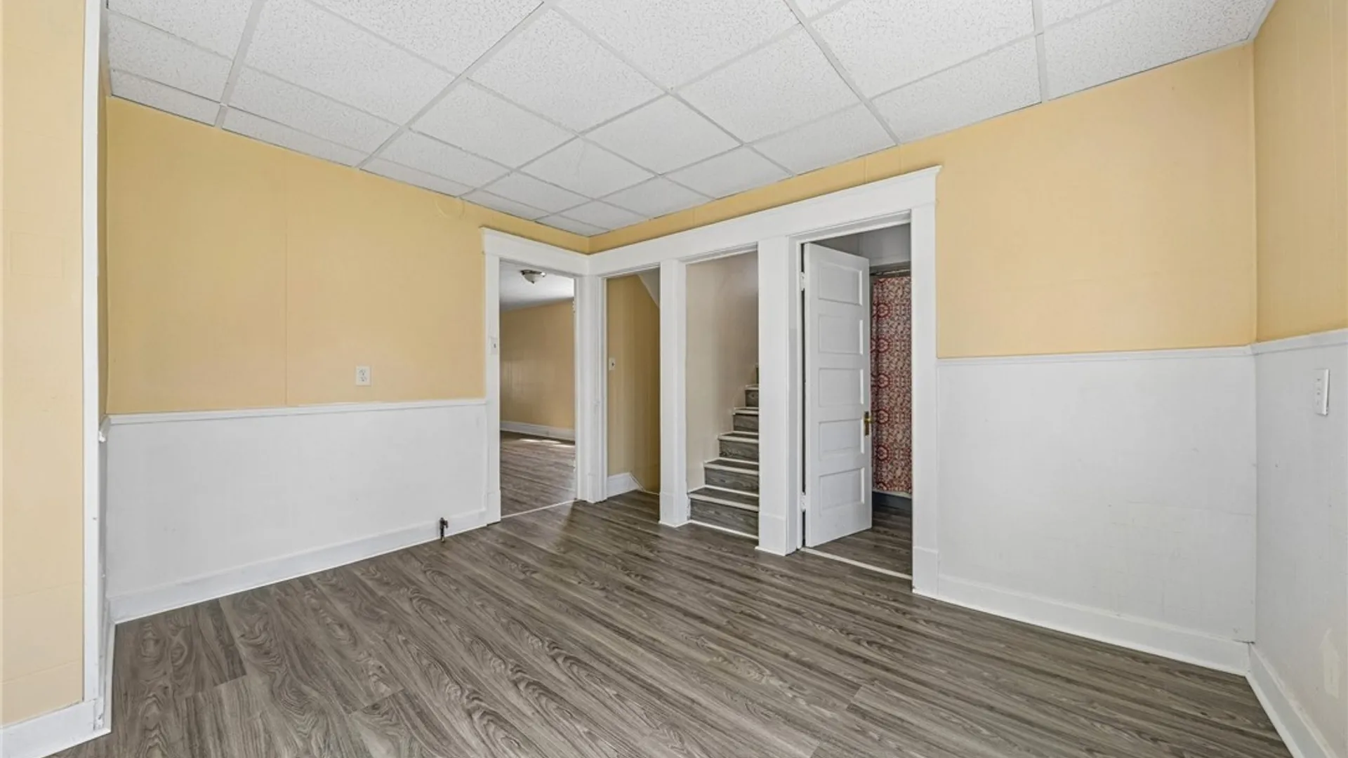 Property at 203 Hutchinson Avenue, Buffalo, NY 14215 26