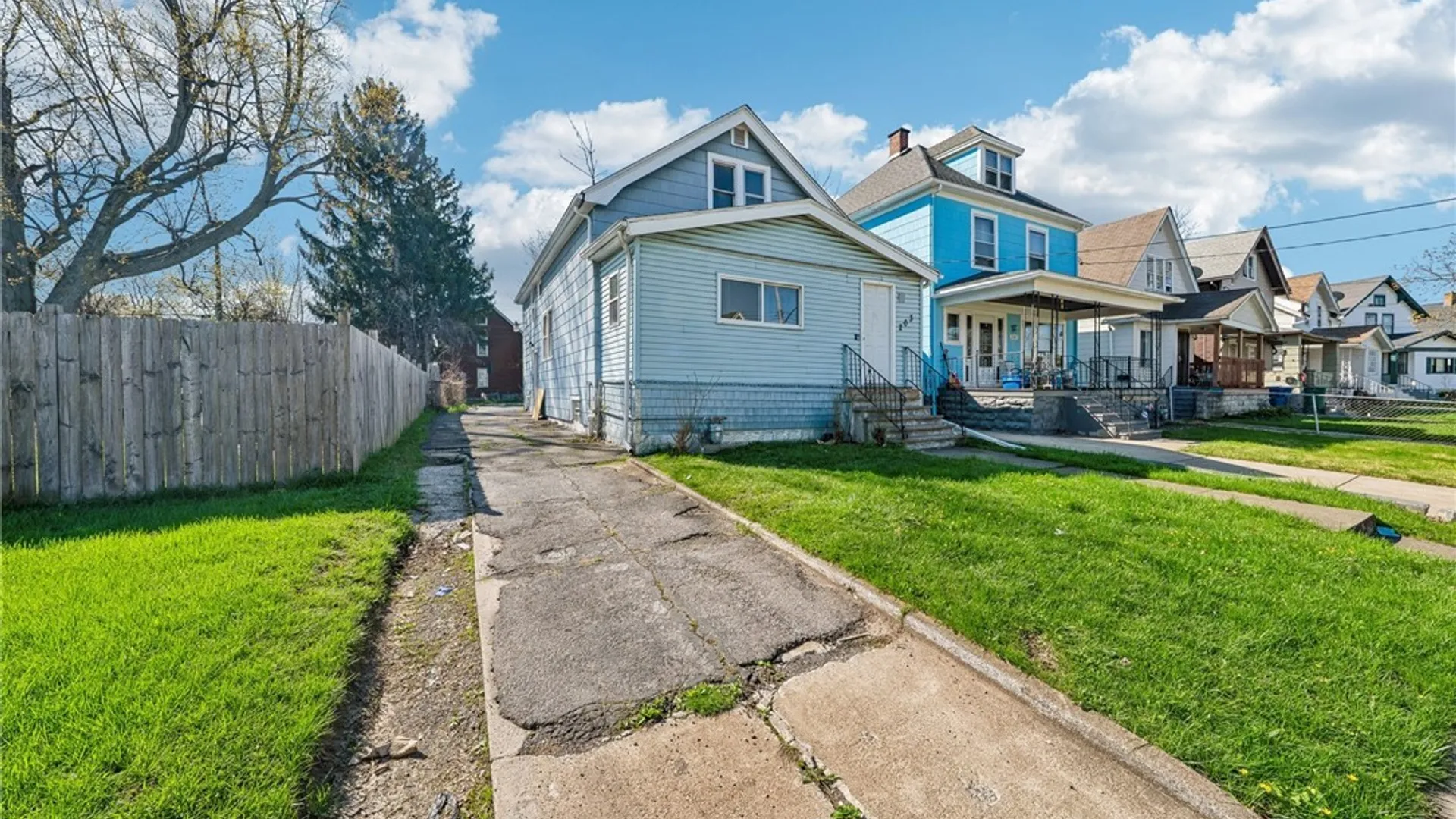 Property at 203 Hutchinson Avenue, Buffalo, NY 14215 4