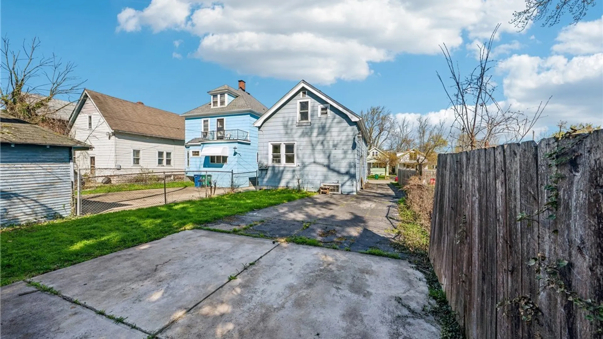 Property at 203 Hutchinson Avenue, Buffalo, NY 14215 47