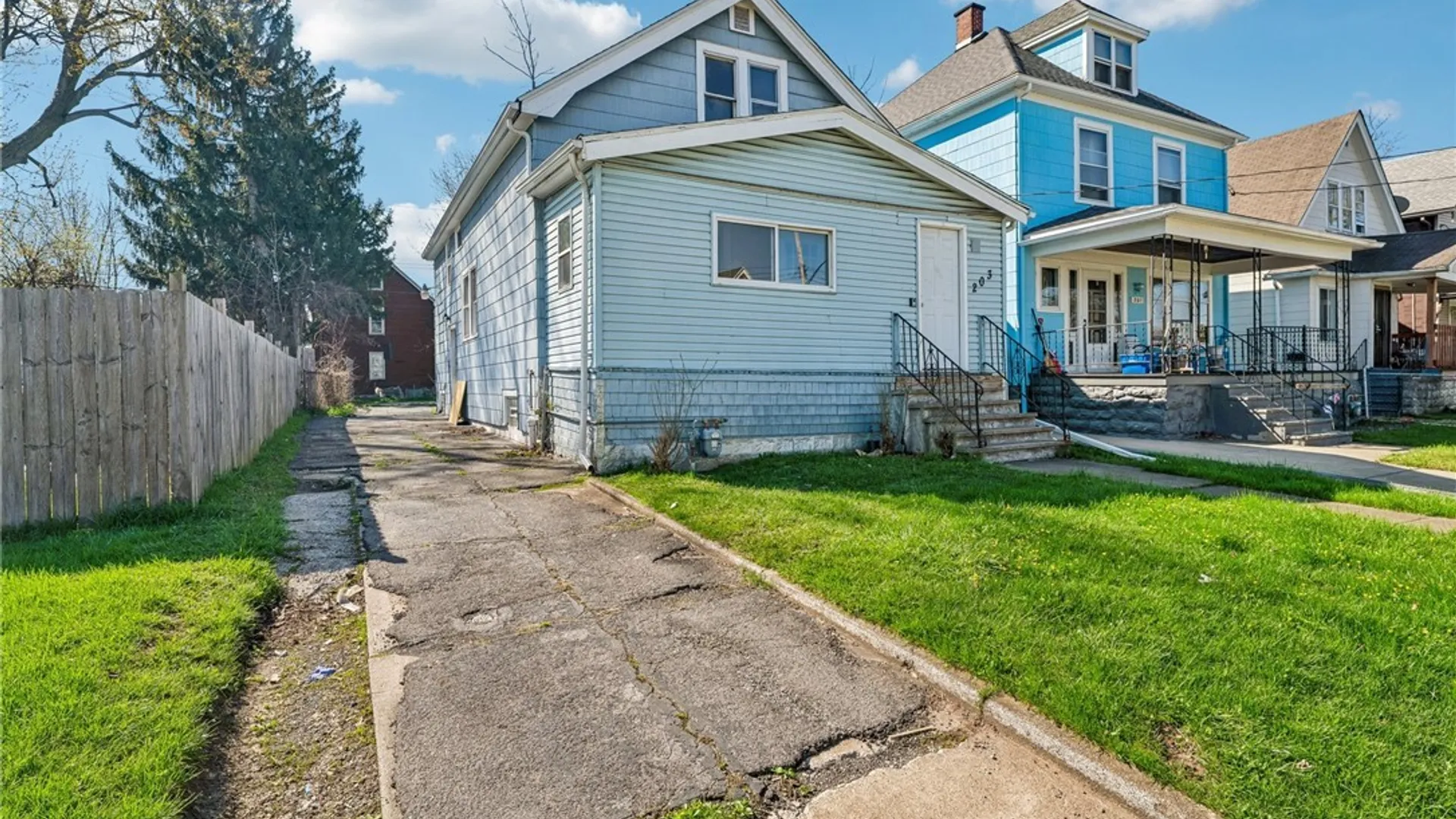 Property at 203 Hutchinson Avenue, Buffalo, NY 14215 5