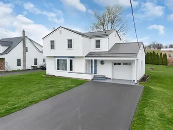 6075 Highland Avenue, Williamson, NY 14589