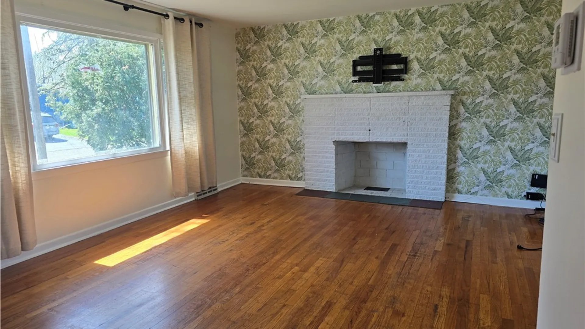 Property at 107 Harding Ave N, Salina, NY 13088 9