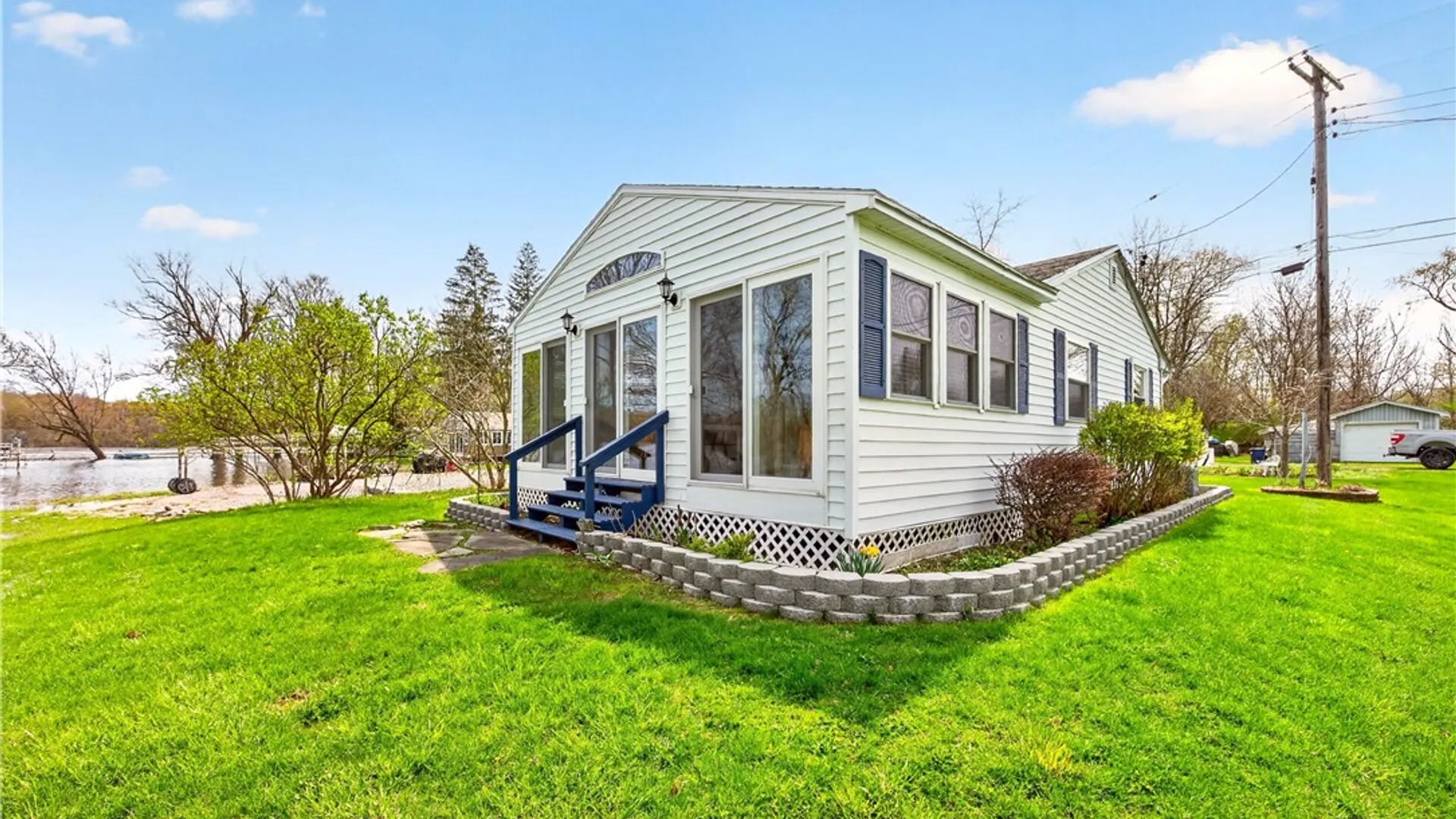 Property at 488 Hollis Park, Elbridge, NY 13080 2