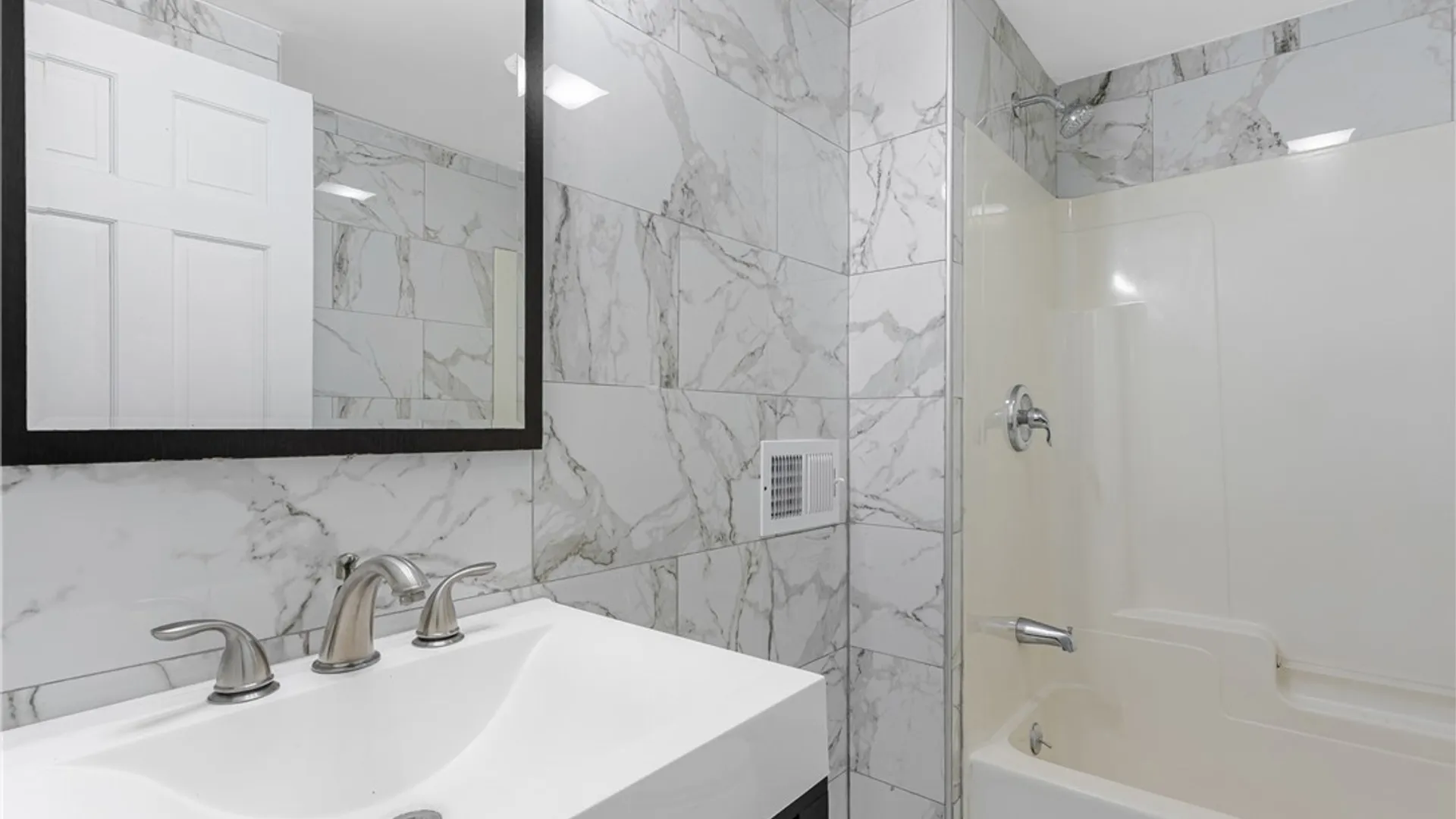 Property at 610 Ontario Street, Buffalo, NY 14207 10