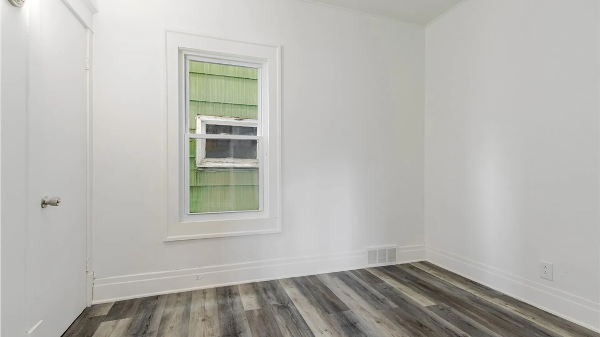 Property at 610 Ontario Street, Buffalo, NY 14207 13