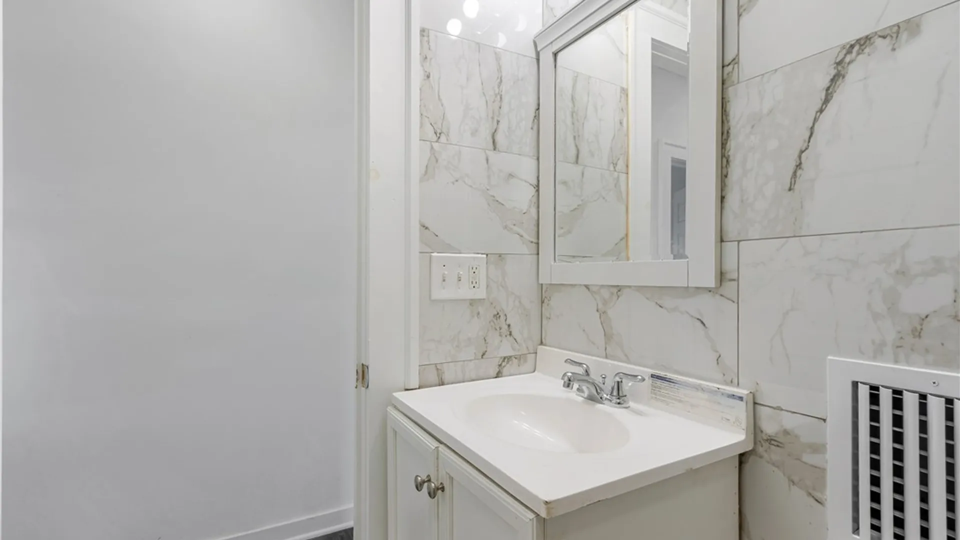 Property at 610 Ontario Street, Buffalo, NY 14207 31