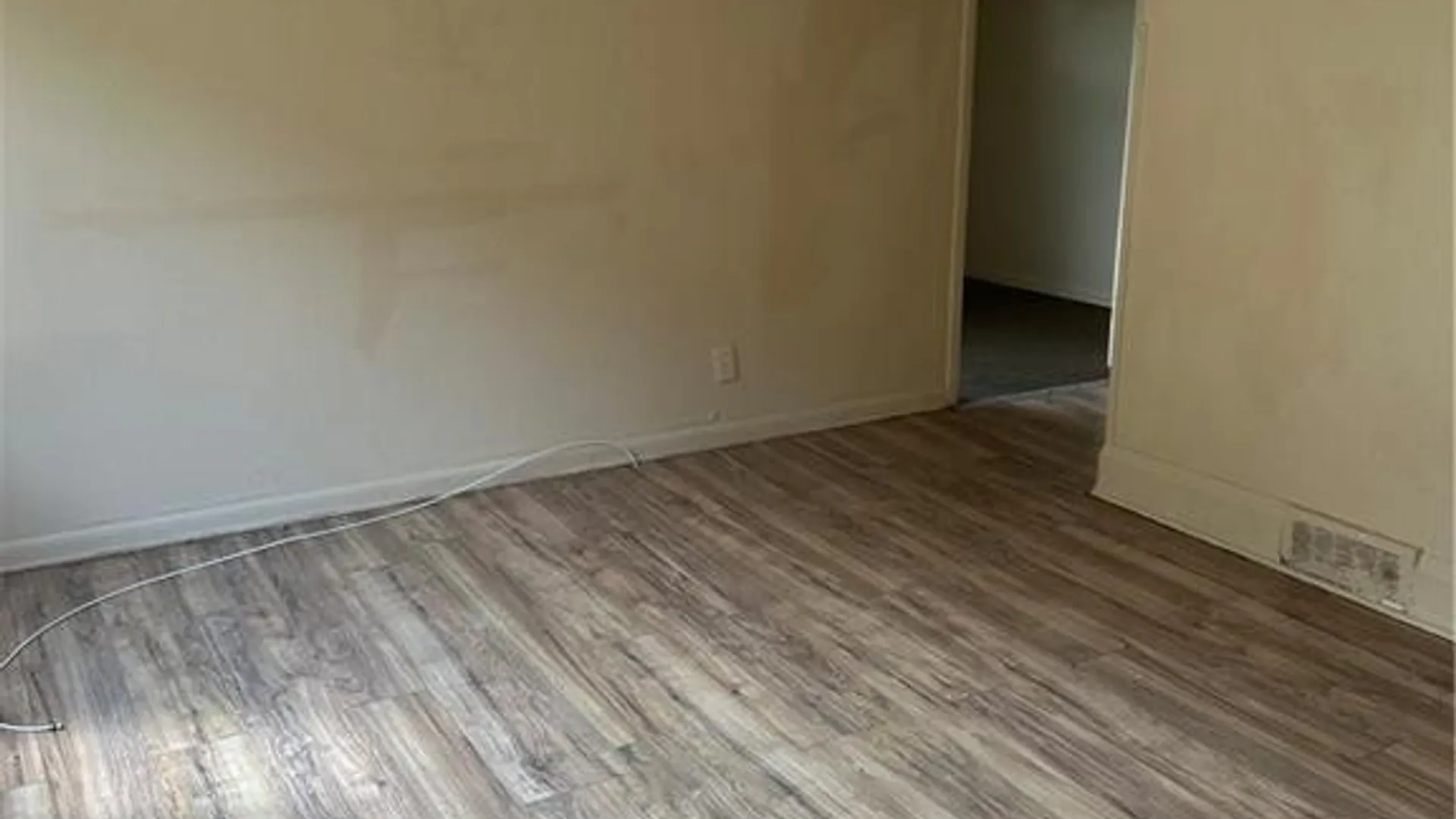 Property at 54 Decker Street, Buffalo, NY 14215 10