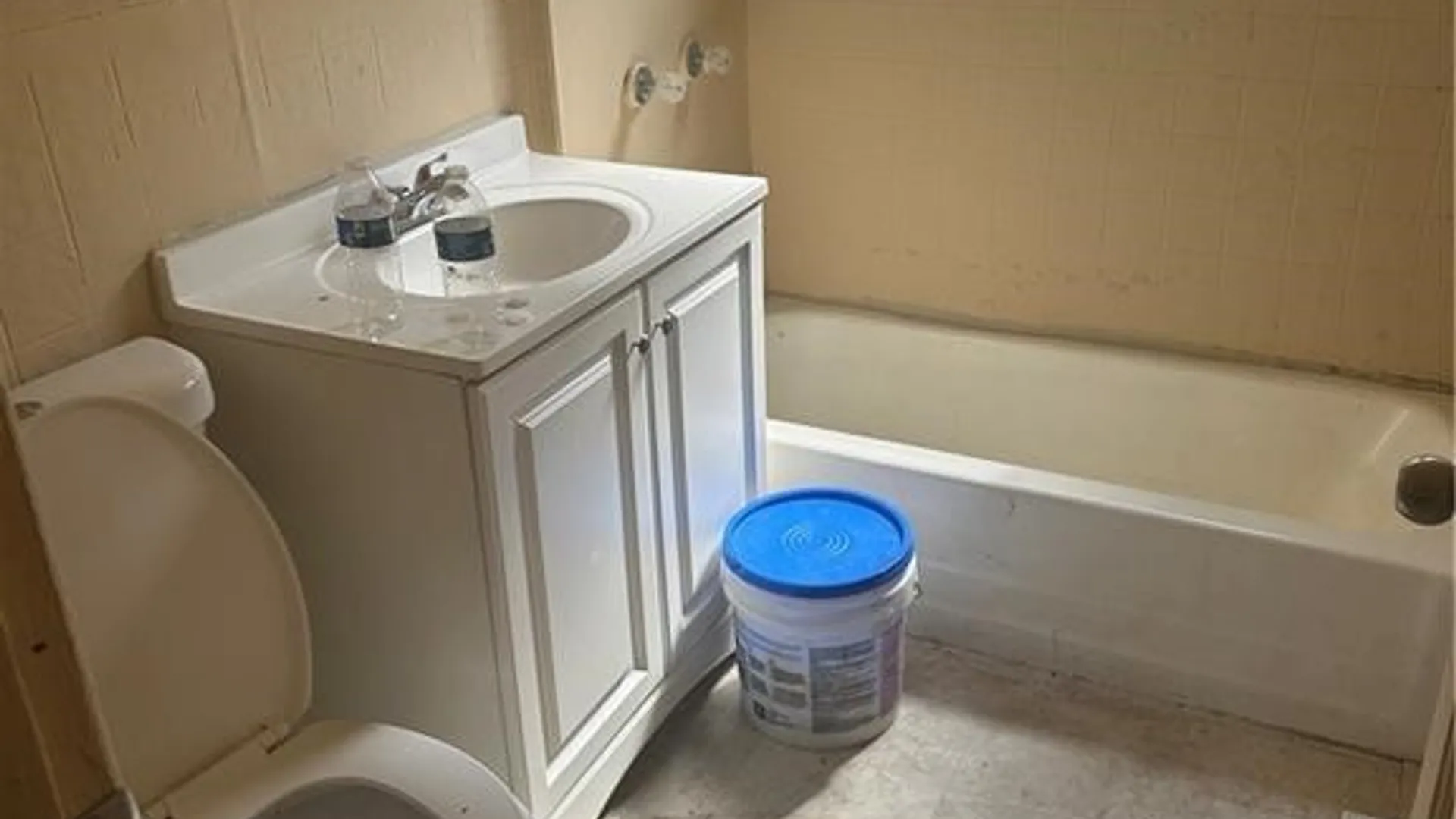 Property at 54 Decker Street, Buffalo, NY 14215 5